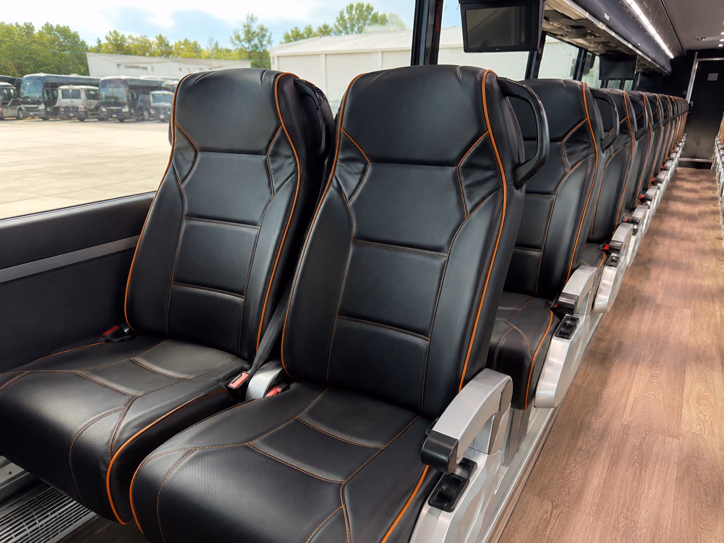 buses to dahlonega s tasting rooms from athens